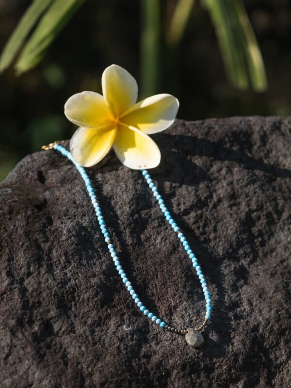 collier pierres naturelles, collier boheme, collier été