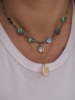 collier labradorite et coquillage, collier abalone, collier boheme