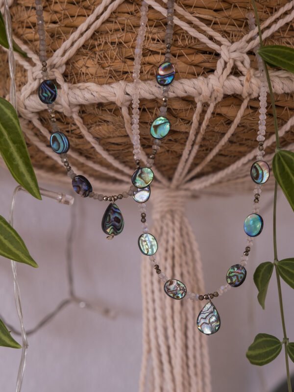 bijou abalone, collier labradorite, collier pierre de lune