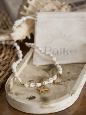 collier coquillage et breloque étoile de mer